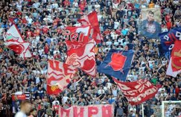 Делије позивају све навијаче на акцију: Шетња до амбасаде Црне Горе